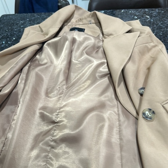 Bagatelle collection Chic Sleeveless Trench Vest - Camel Tan - Picture 6 of 6